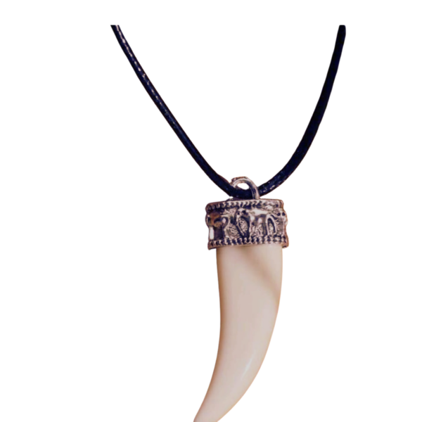 Wolf Fang Pendant Necklace - Silver